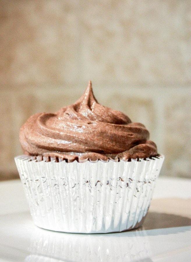 Oreo Cheesecake Cupcakes with Dark Chocolate Buttercream | SugarB Cupcakes